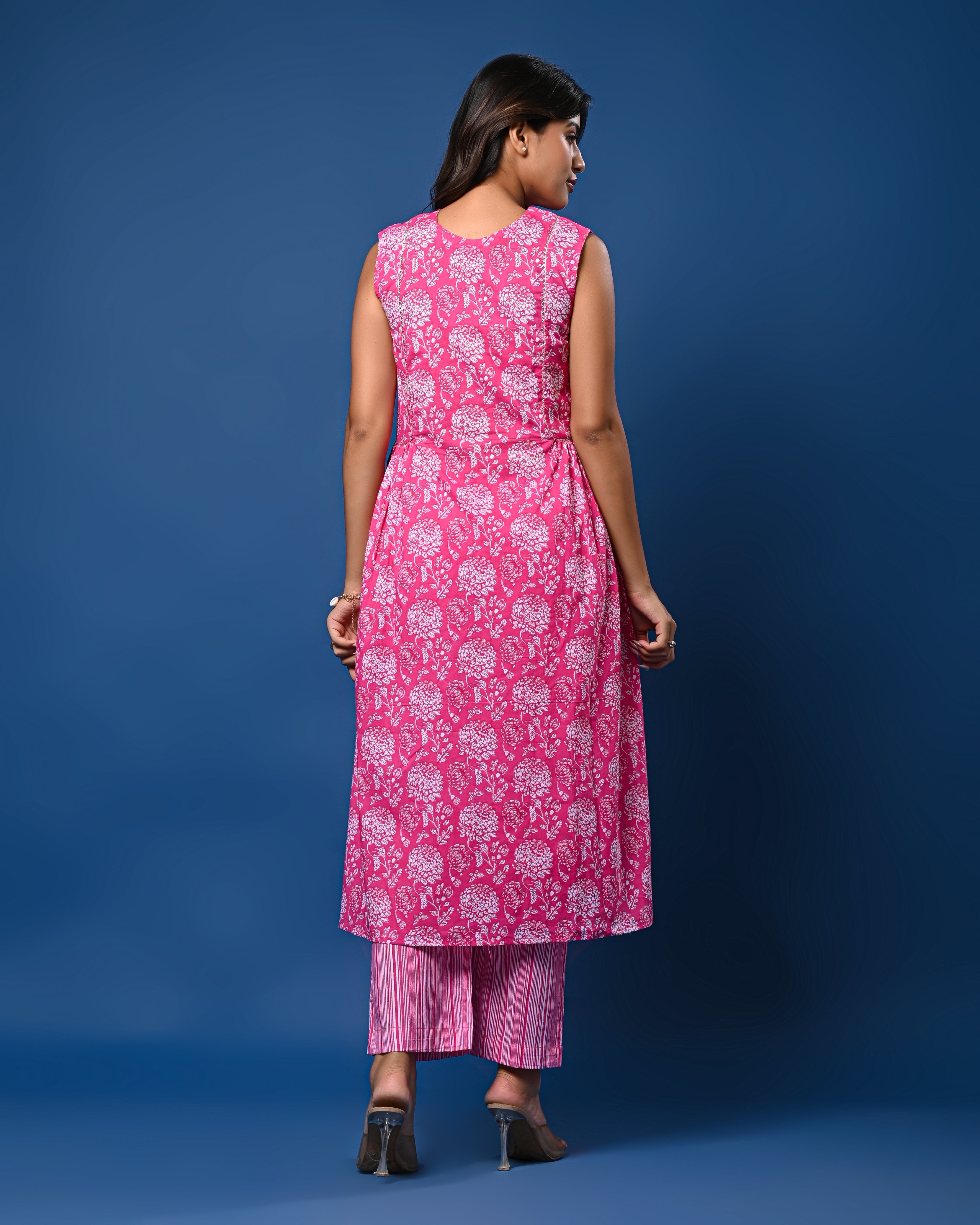 Pink Printed Sleeveless Kurta Set