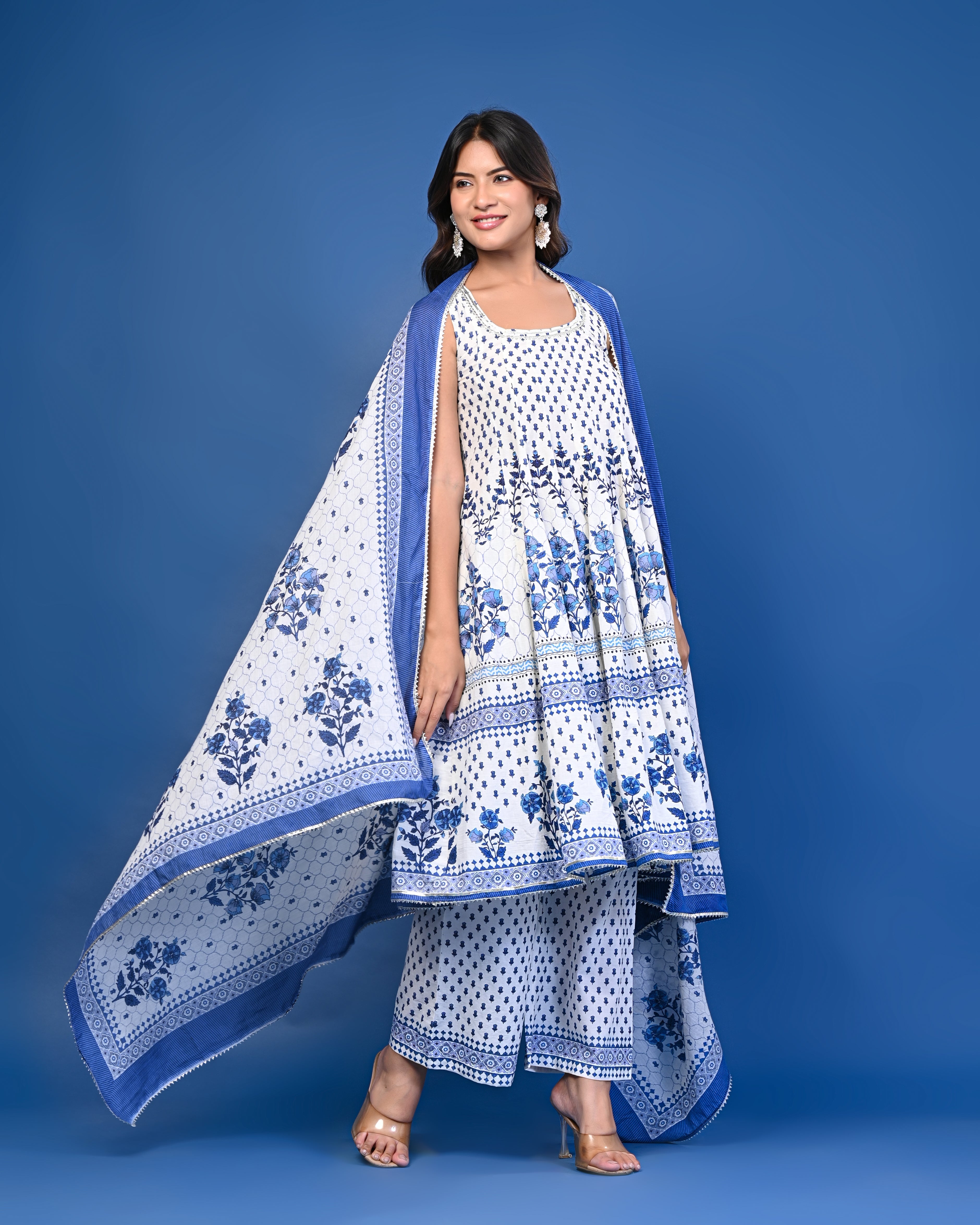 Blue & White Floral Printed 3-Piece Suit Set